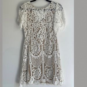 Lulus Pearson Lace Dress